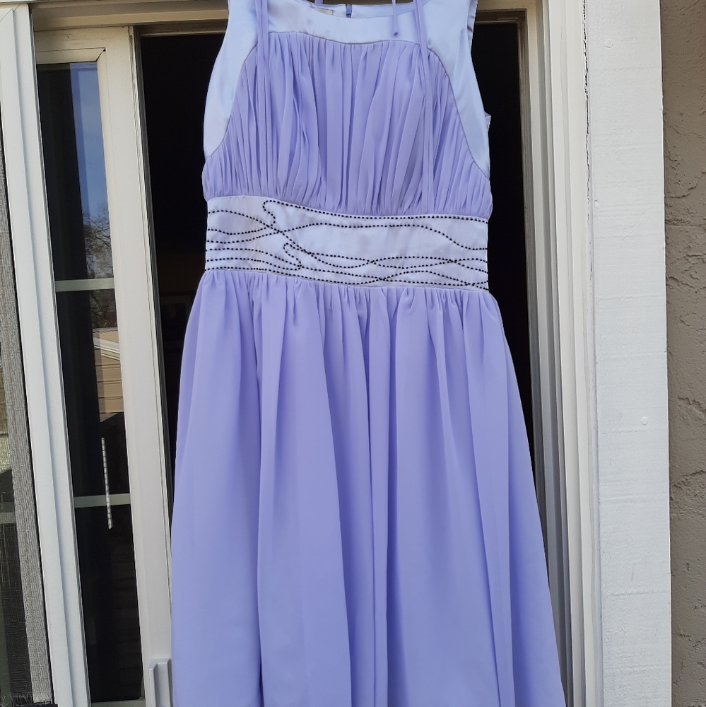 Dress - Picture 2 of 4